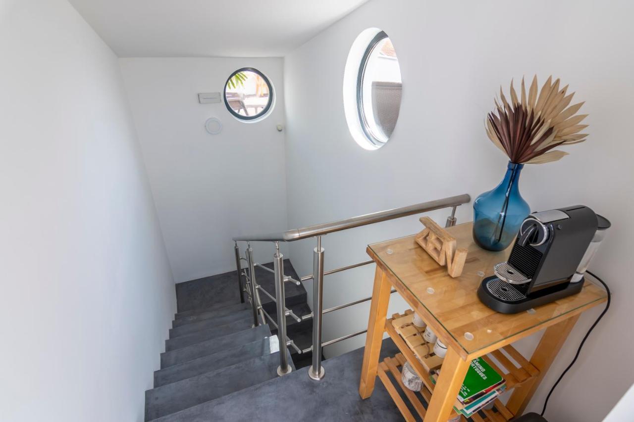 Beach & Sea Guesthouse Ешпиньо Екстериор снимка